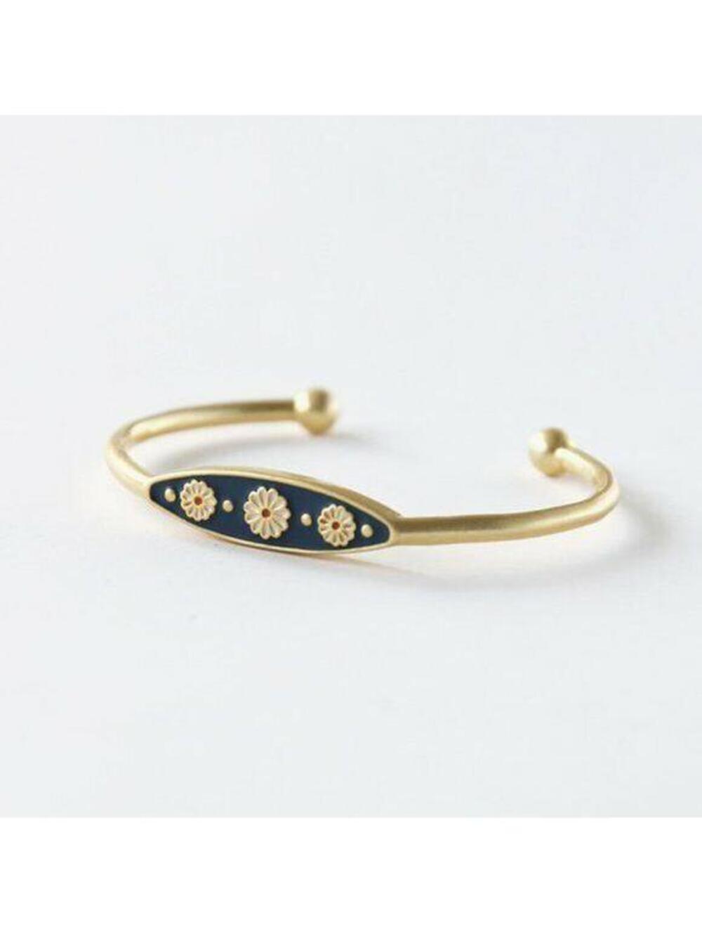 Madewell Daisy Delight Enamel Cuff Bracelet